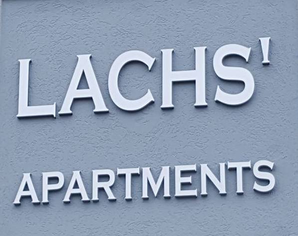 Lachs' Apartments